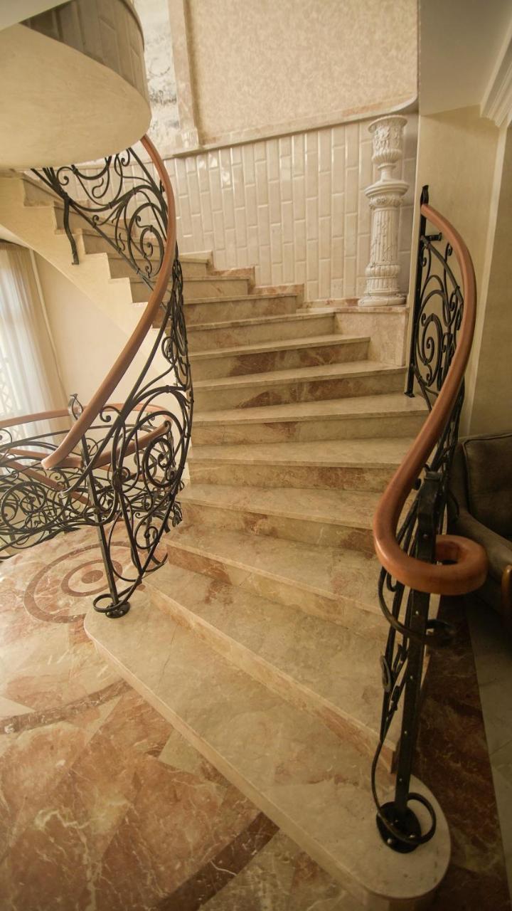 Hotel Juralius Tbilisi Exterior foto
