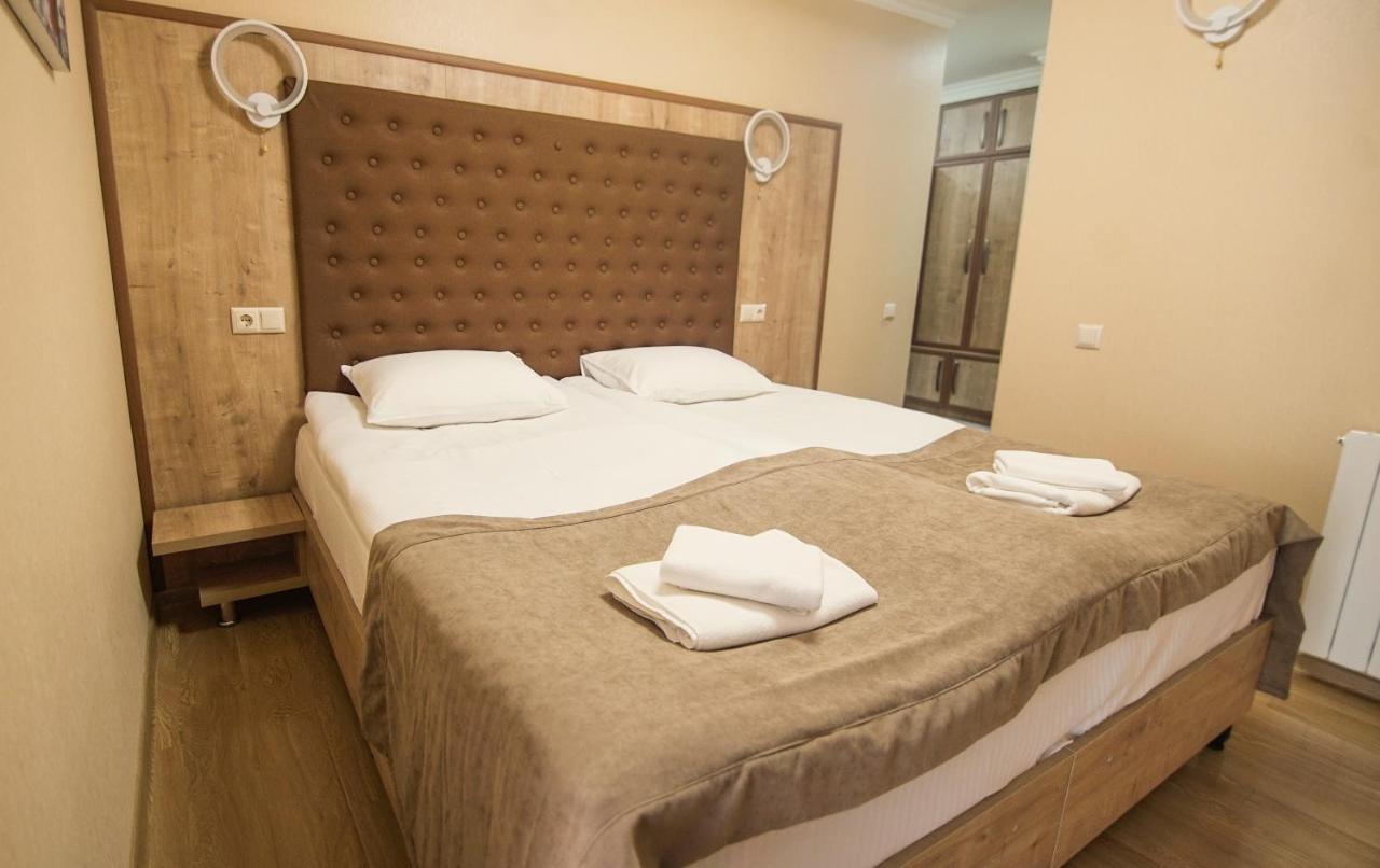 Hotel Juralius Tbilisi Exterior foto